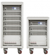 EA 帶滾輪的標準19“機柜系統